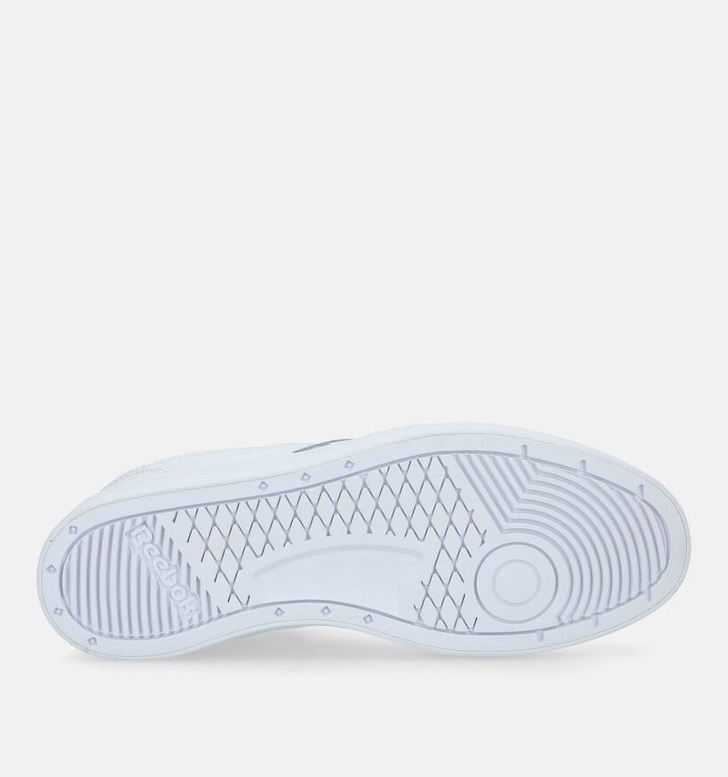 Reebok Court Advance Bold Baskets en Blanc pour femmes (326709) - pour semelles orthopédiques