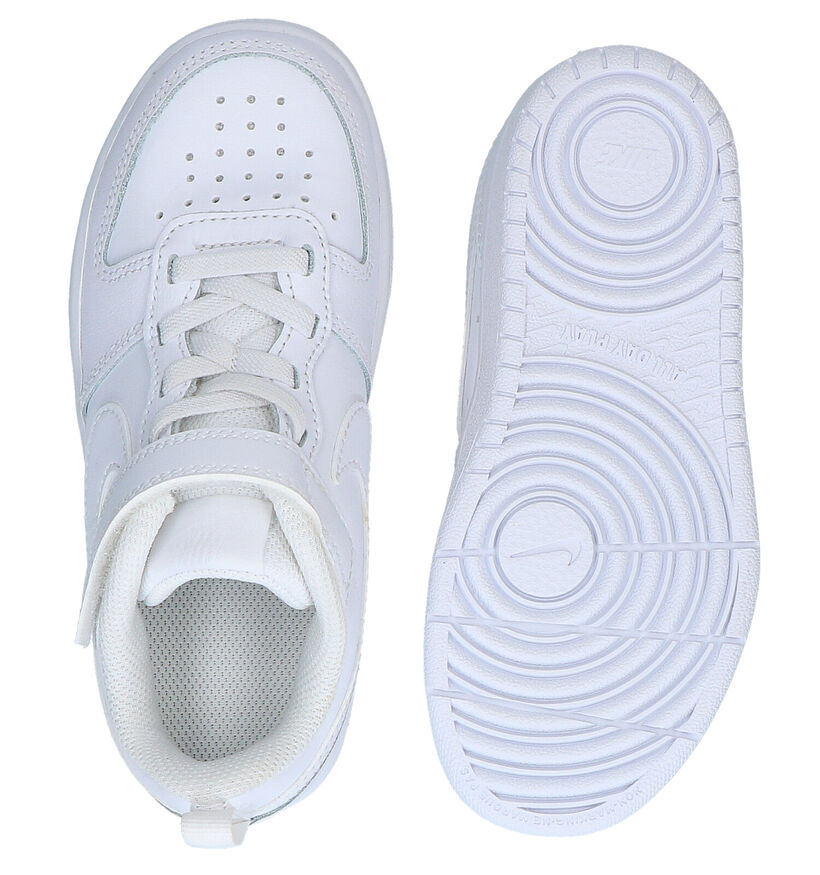 Nike Court Borough Low Witte Sneakers in kunstleer (293604)