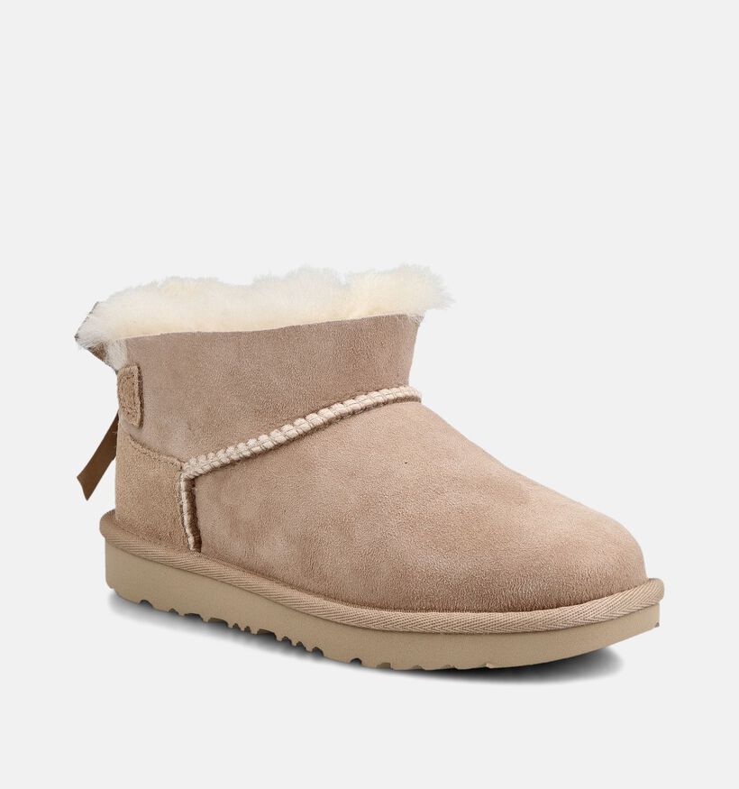 UGG Ultra Mini Bailey Bow Bottes d'hiver en Beige pour filles (378000)