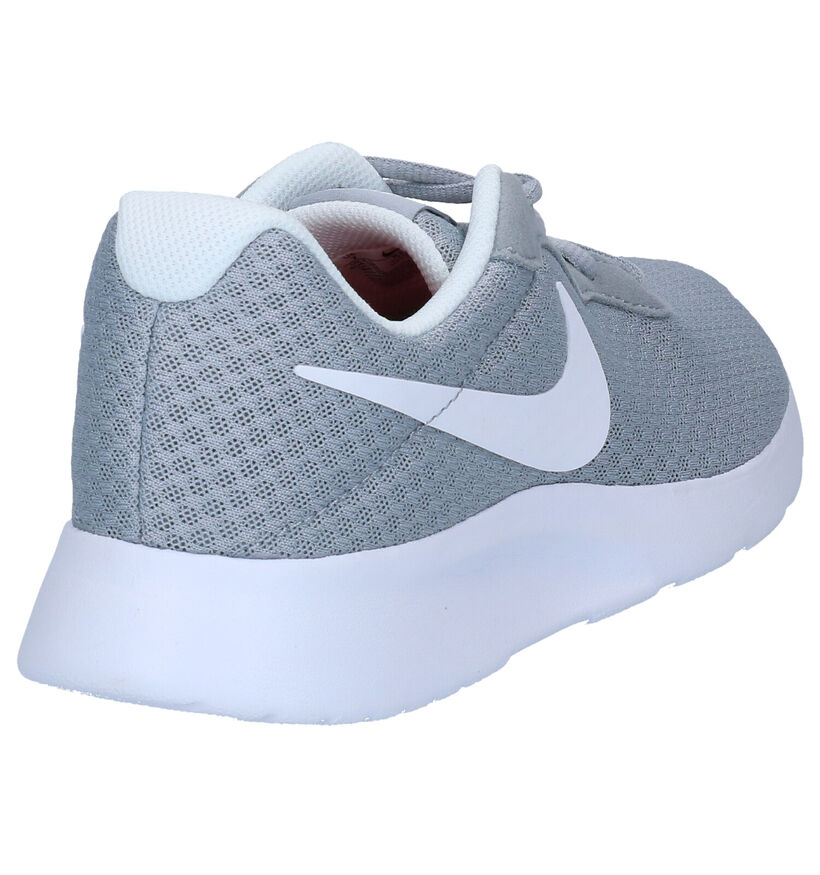 Nike Tanjun Zwarte Sportschoenen voor dames (299457)