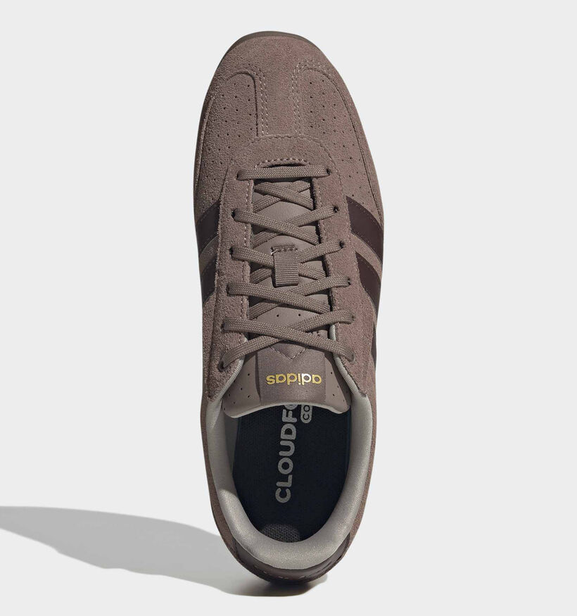 adidas Barreda Bruine Lage Sneakers voor dames (375365) - geschikt voor steunzolen