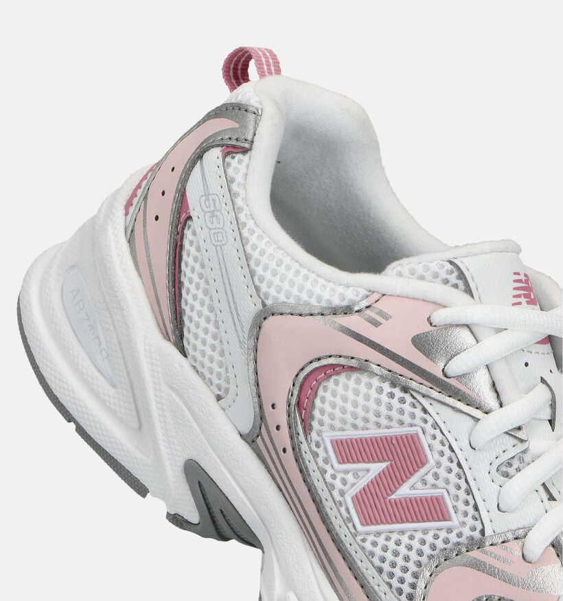 New Balance 530 Baskets Basses en Rose pour filles (365017) - pour semelles orthopédiques