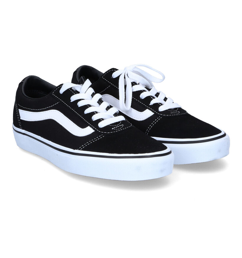 Vans Ward Zwarte Skate sneakers voor dames (327994)