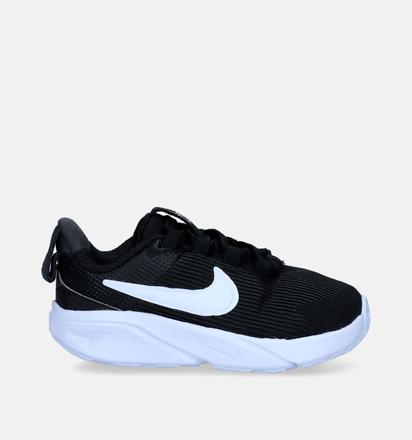 Nike Star Runner 4 Baskets en Noir pour filles, garçons (340256)