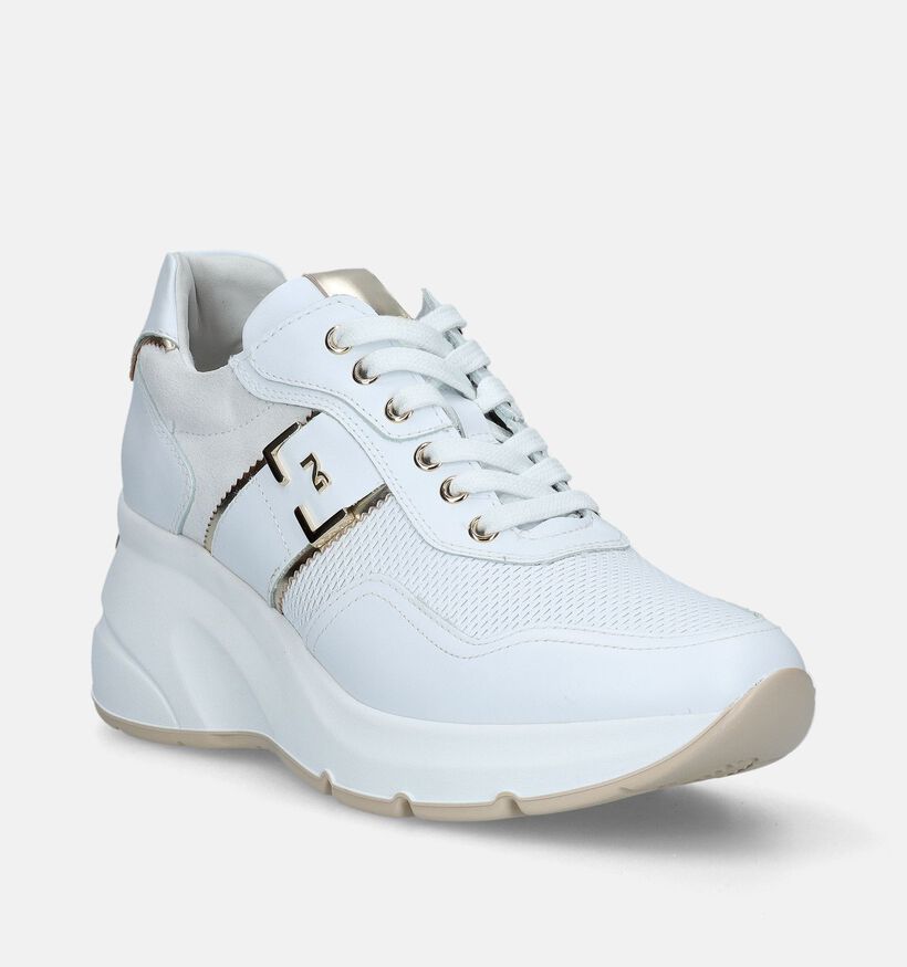 NeroGiardini Witte Sneakers Met Sleehak voor dames (337168) - geschikt voor steunzolen
