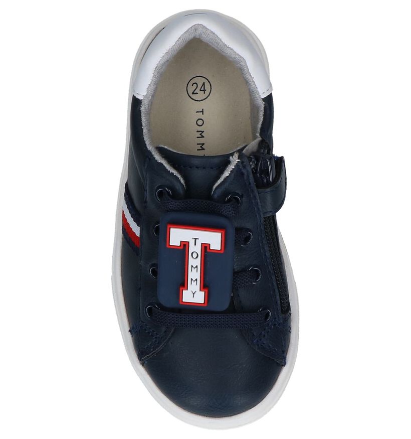 Tommy Hilfiger Chaussures basses en Bleu foncé en simili cuir (239526)