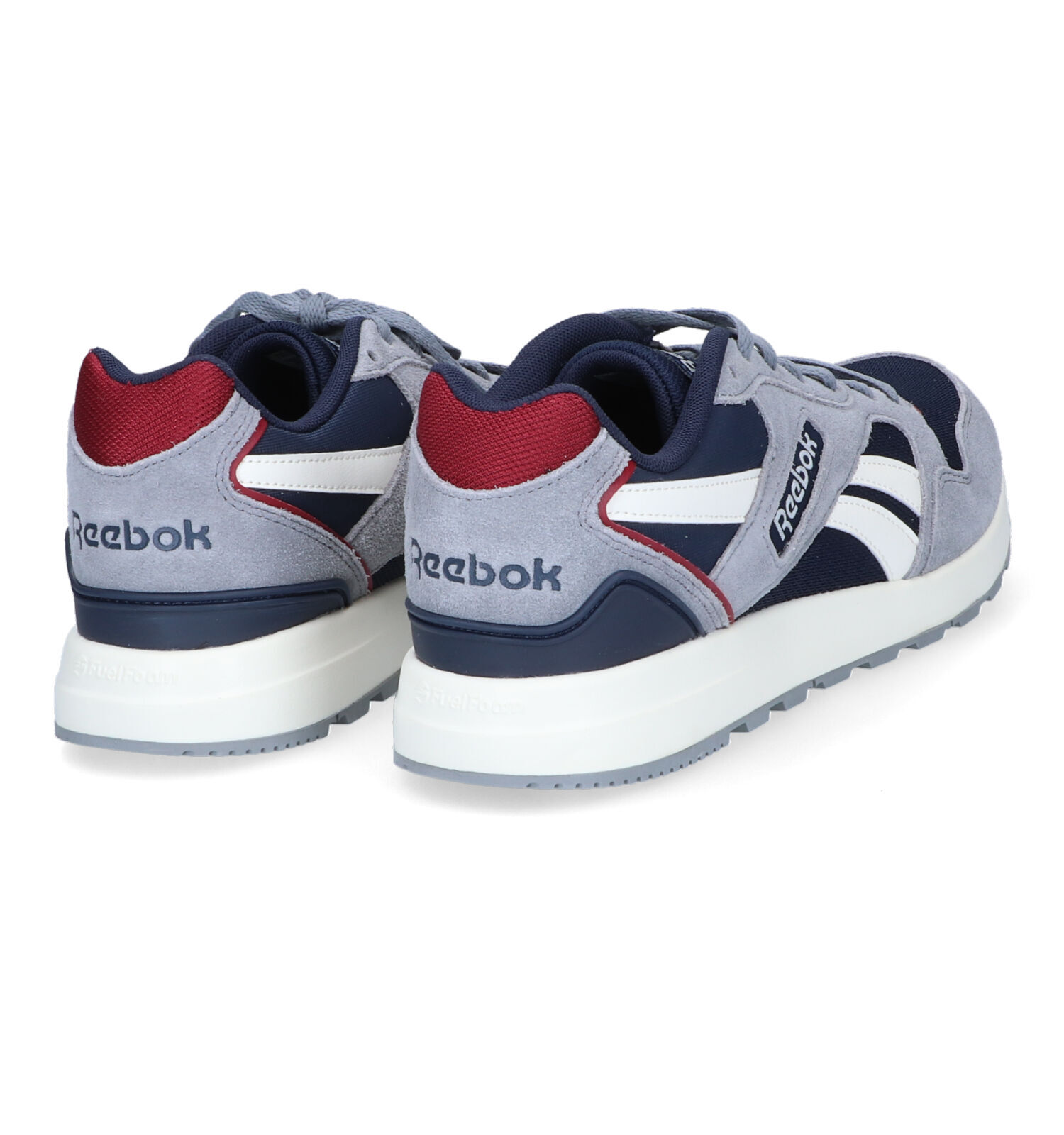 Baskets gris