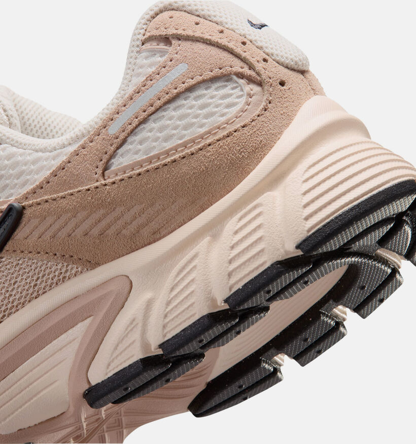Nike V5 RNR Bruine Lage Sneakers voor dames (376106)