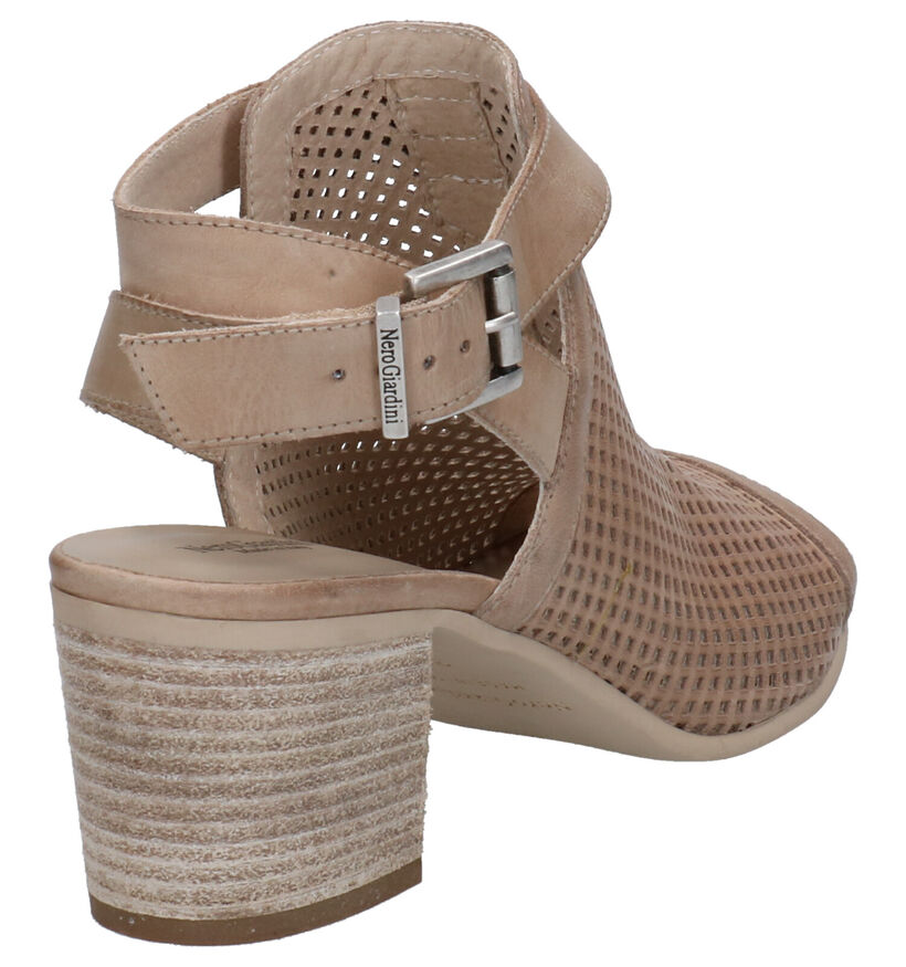 NeroGiardini Taupe Sandalen in leer (270569)