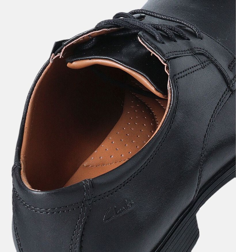 Clarks Tilden Plain Chaussures habillées en Noir pour hommes (353892)