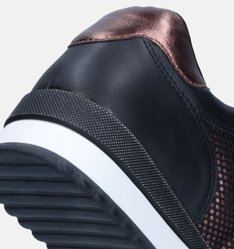 Marco Tozzi Witte Sneakers voor dames (335837) - geschikt voor steunzolen