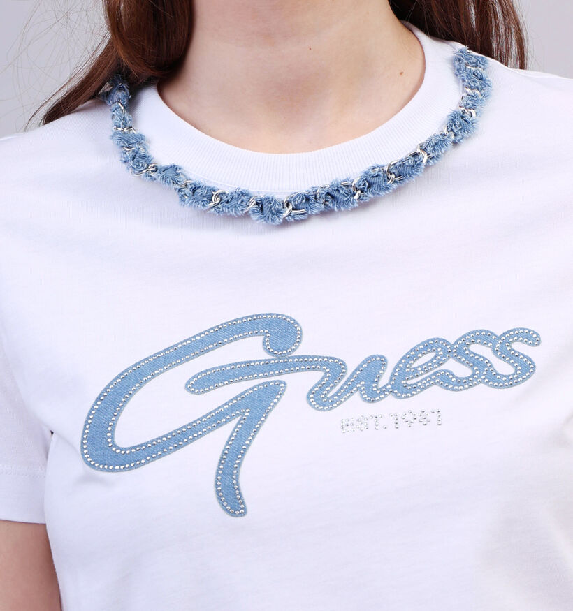 Guess T-shirt en Blanc pour femmes (354572)