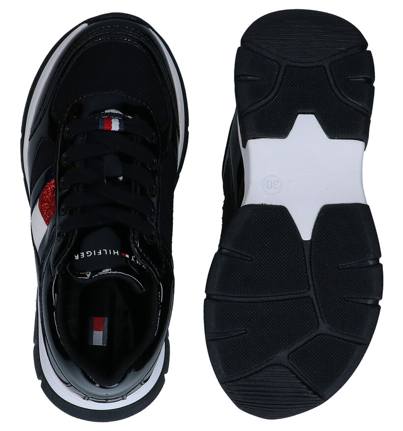Tommy Hilfiger Chaussures basses en Noir en simili cuir (279911)