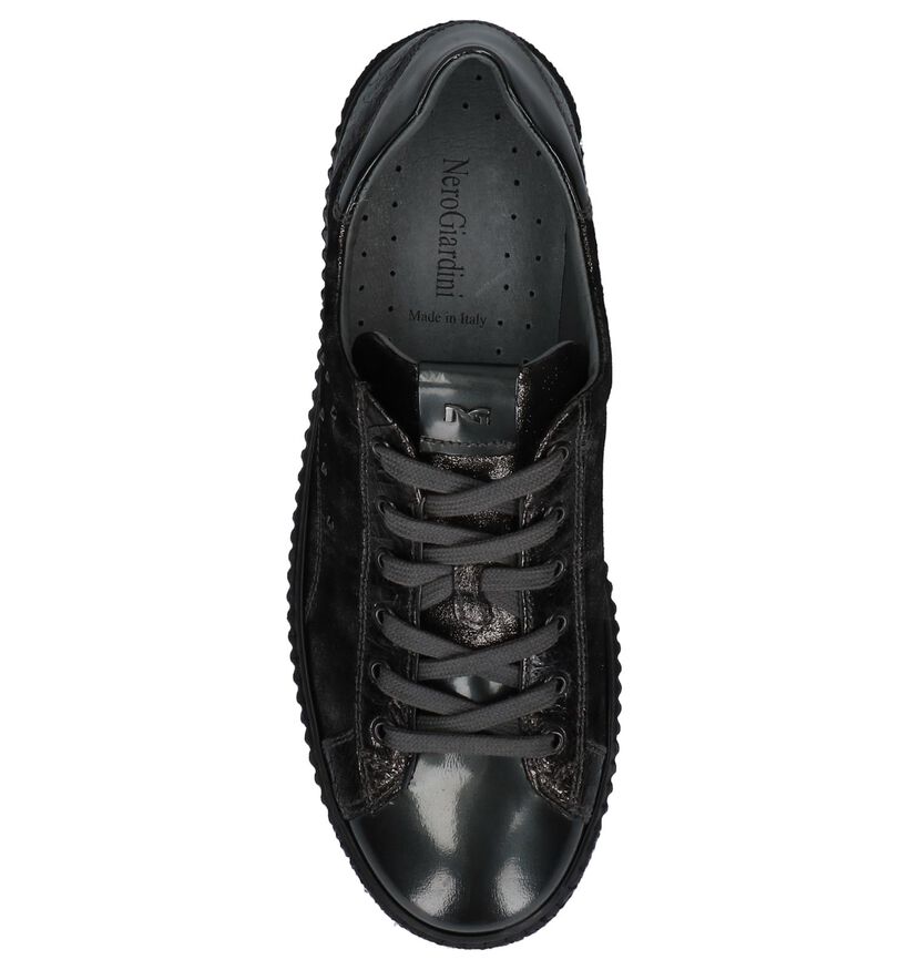 Donker Grijze Sneakers met Creeper Zolen NeroGiardini in lakleer (226481)