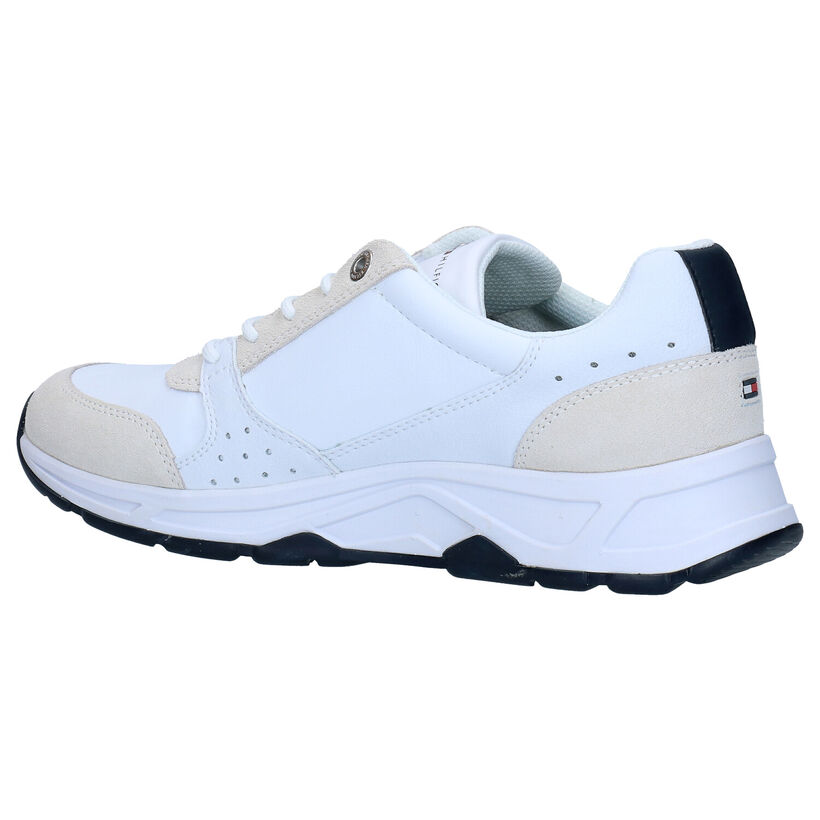 Tommy Hilfiger Witte Veterschoenen in daim (279964)