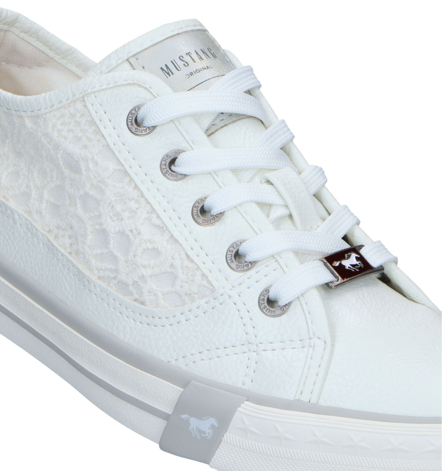 Basket blanche mustang on sale femme