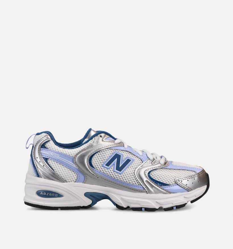New Balance 530 Metallic Baskets en Argent/Violet pour femmes (366307) - pour semelles orthop&eacute;diques