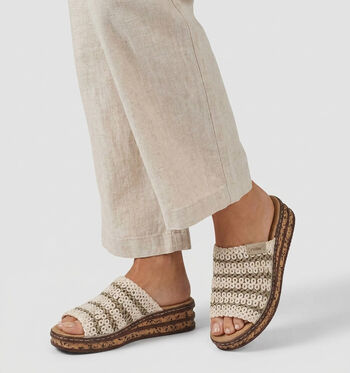 Rieker Slippers Goud