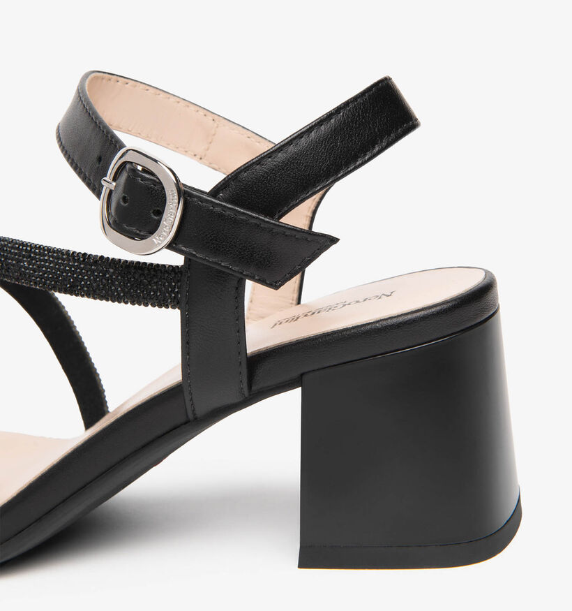 NeroGiardini Sandales &agrave; talons en Noir pour femmes (370599)