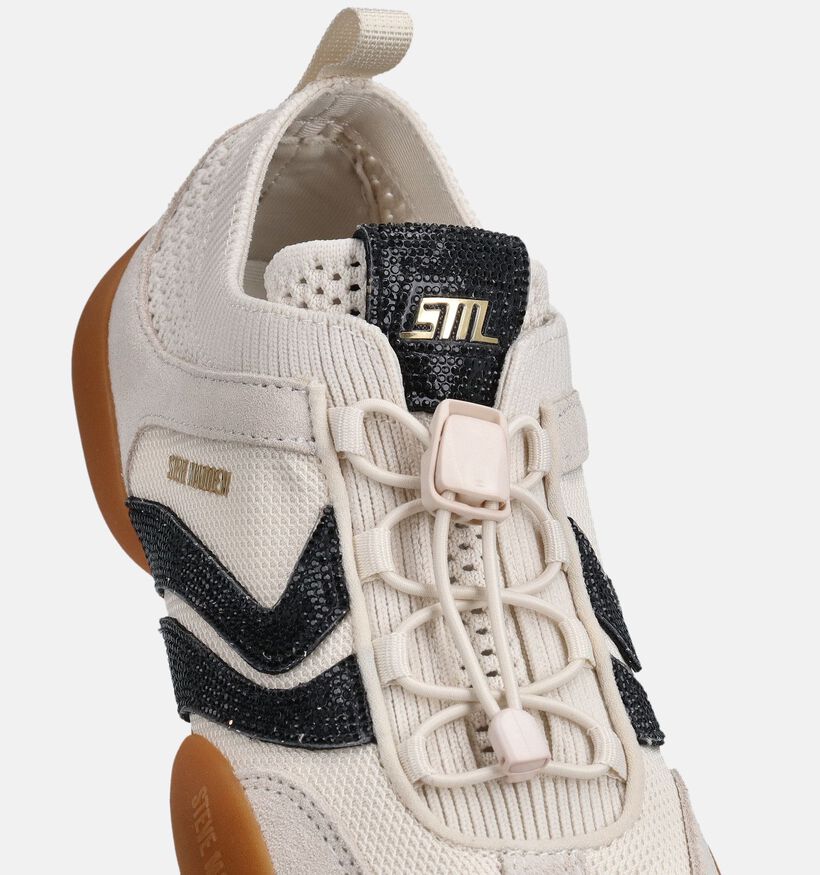 Steve Madden Biscotti Baskets en Ecru/Noir pour femmes (372083) - pour semelles orthop&eacute;diques