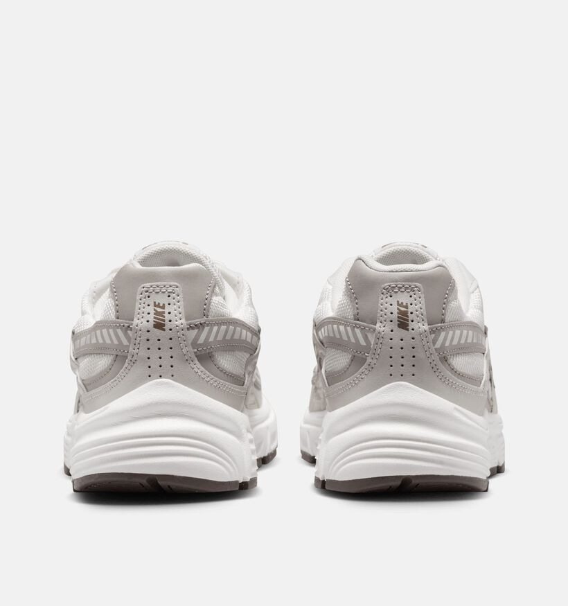 Nike Initiator Lichtbeige Sneakers voor dames (367098)