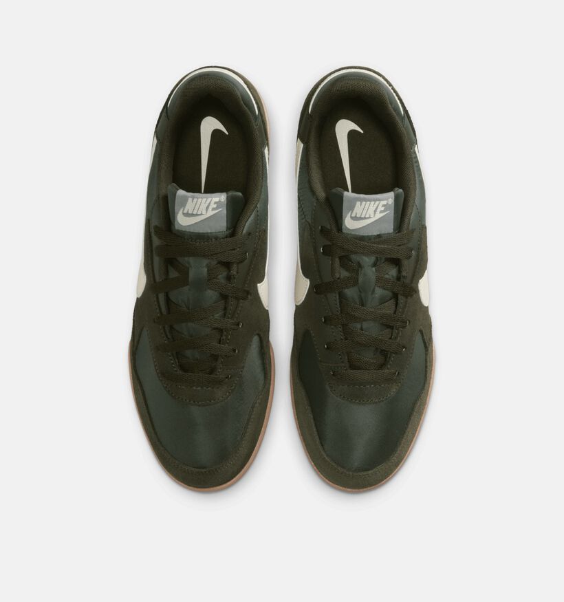 Nike Terra Manta Suede Baskets basses en Noir pour hommes (364676)