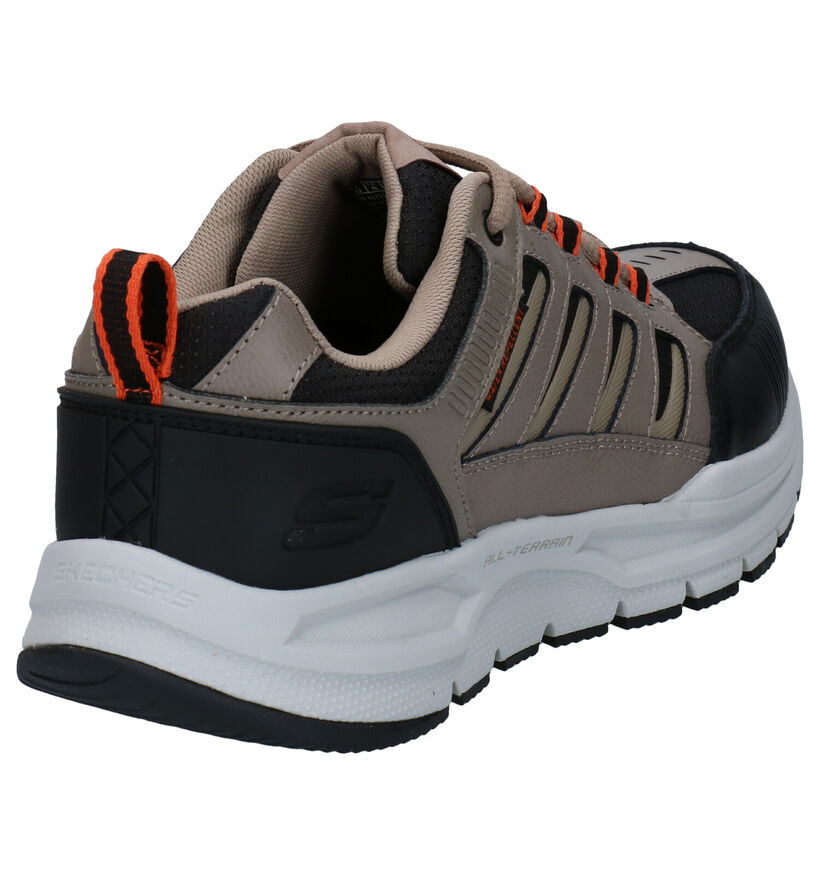 Skechers Escape Plan 2.0 Beige Wandelschoenen in stof (293582)