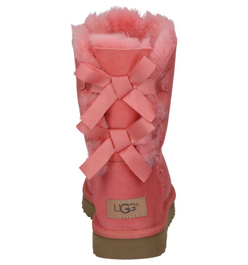 UGG Bottes basses en Rose saumon en daim (223590)