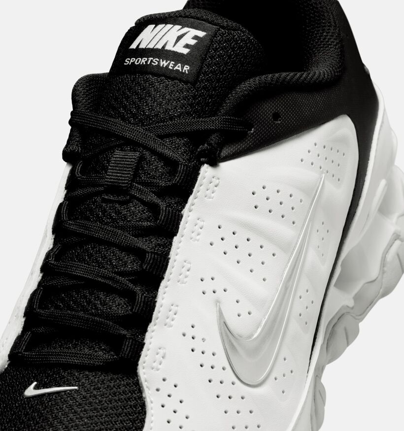 Nike Reax TR Baskets en Blanc/Noir pour hommes (373044) - pour semelles orthop&eacute;diques