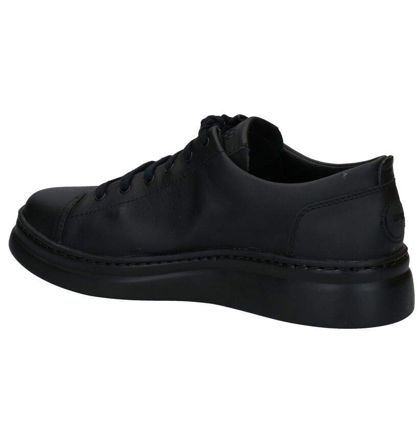 Camper Chaussures à lacets en Noir en cuir (282821)