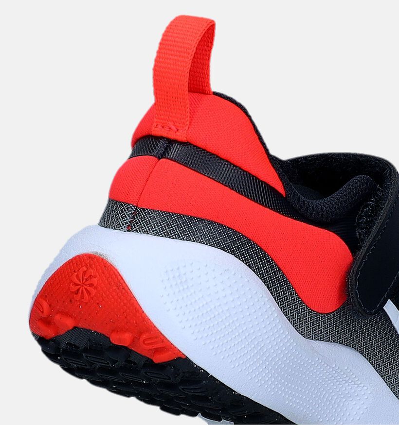 Nike Revolution 7 Zwarte Sneakers voor jongens, meisjes (334905)