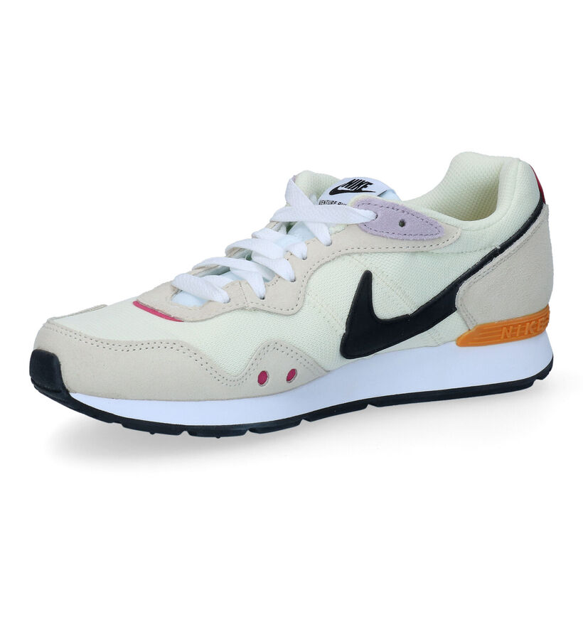 Nike Venture Runner Zwarte Sneakers in nubuck (316793)