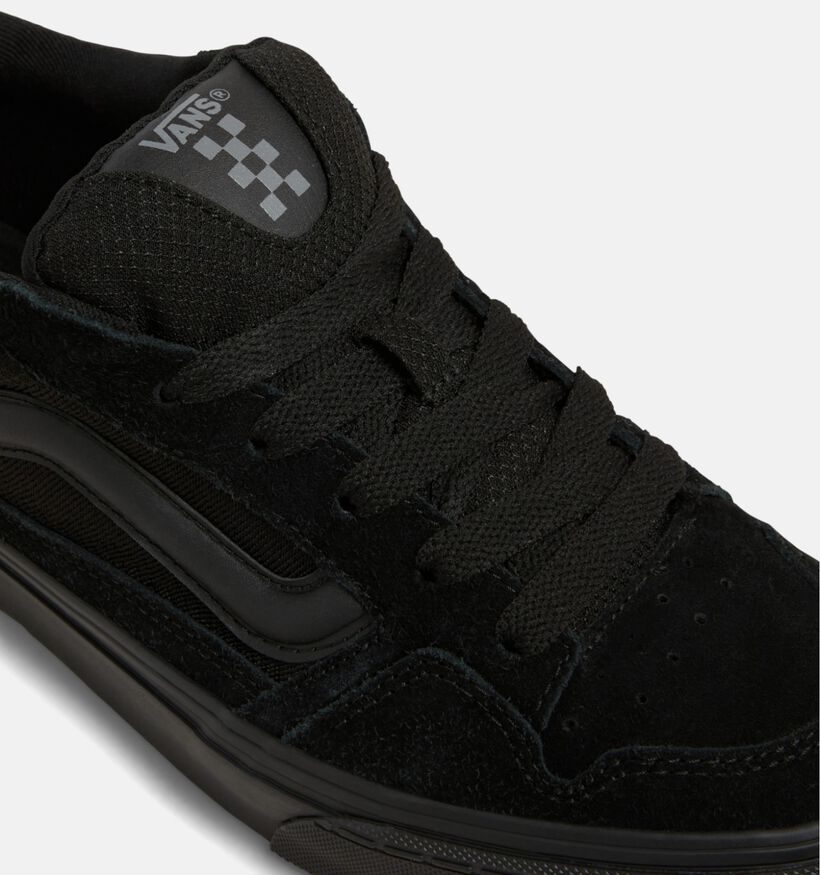 Vans Caldrone Suede Baskets pour skate en Noir pour hommes, garçons (351415)