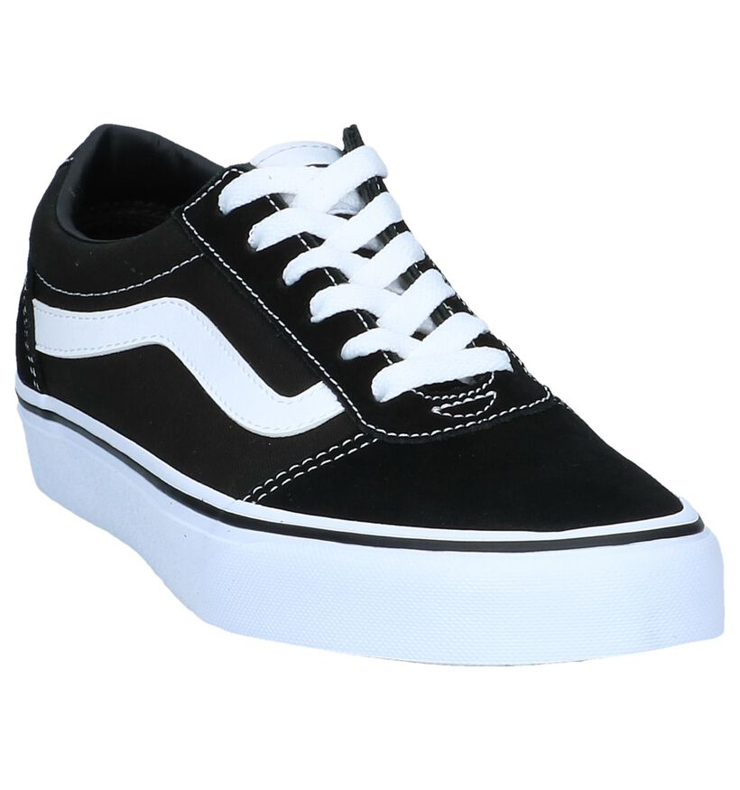 Vans Ward Zwarte Skate sneakers voor dames (327991)