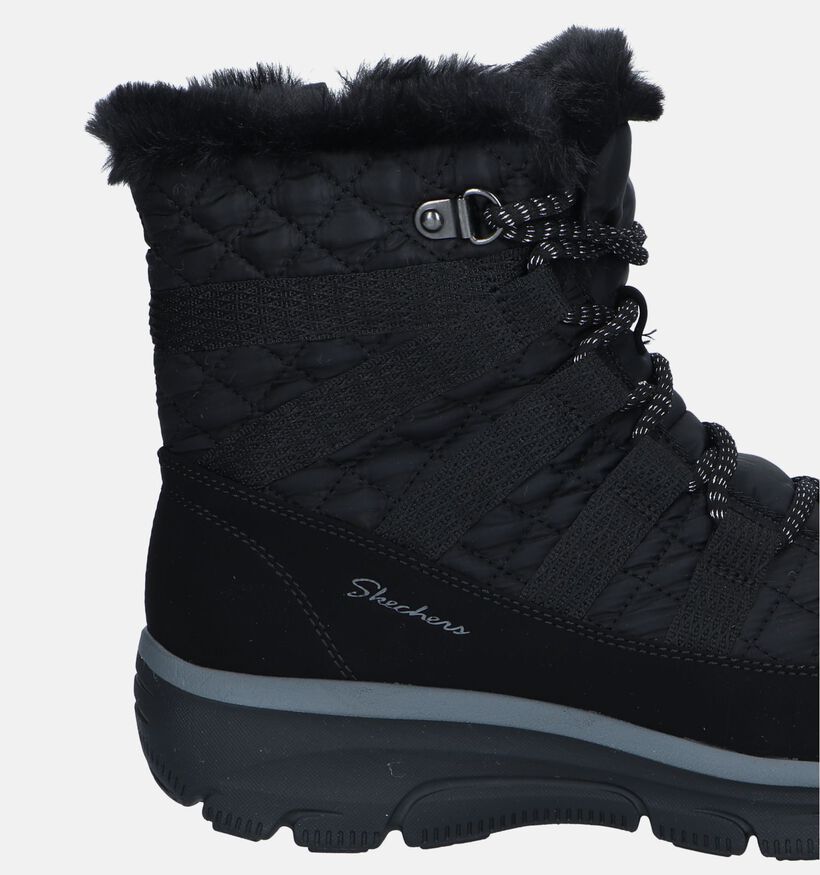 Skechers Easy Going Moro Street Bottes de neige en Noir pour femmes (346518)