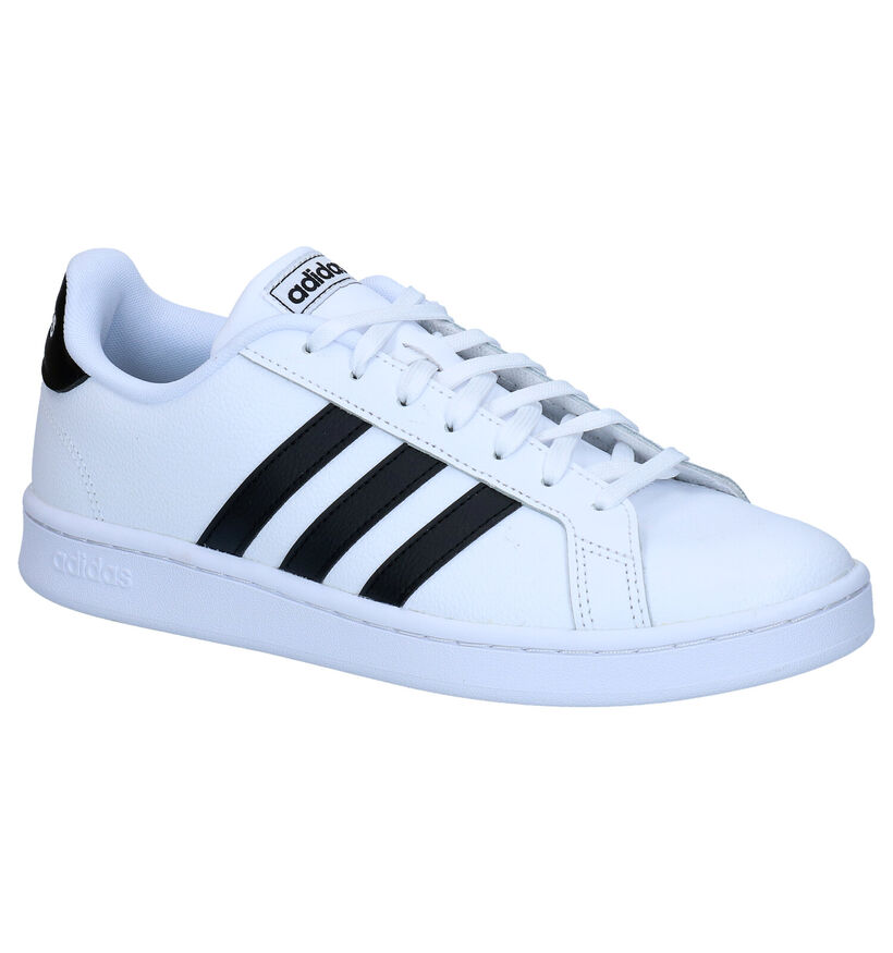 adidas Grand Court Baskets en Blanc pour hommes (308445)