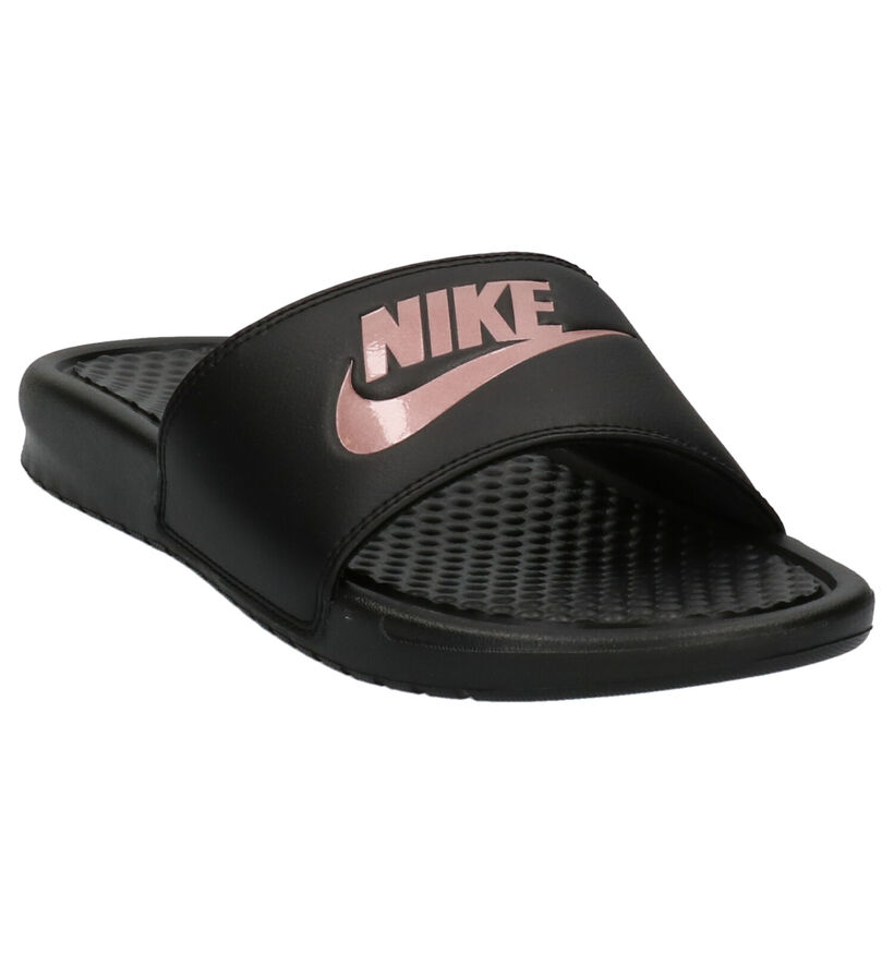 Nike Benassi Nu-pieds en Noir en simili cuir (261695)