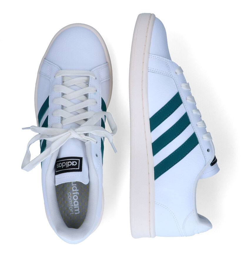 adidas Grand Court Baskets en Blanc pour hommes (308445)