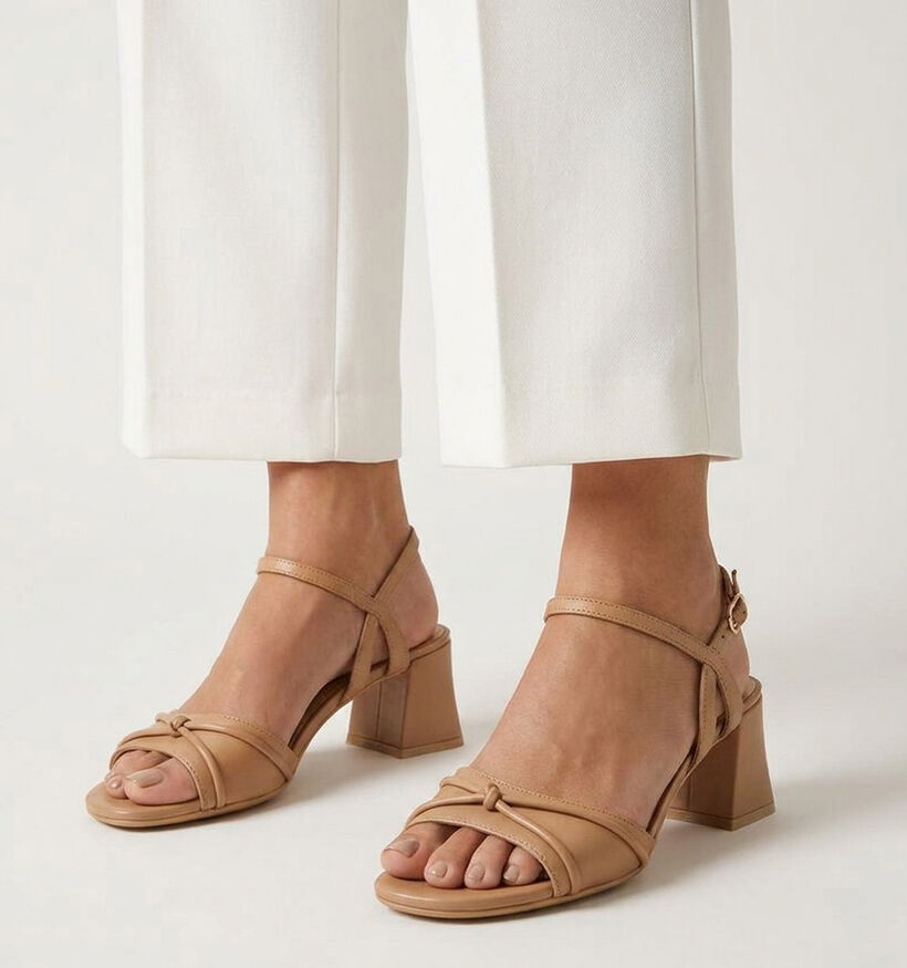Geox D New Eraklia 50 T01 Sandales &agrave; talons en Beige pour femmes (368160)