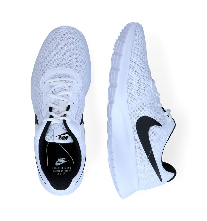 Nike Tanjun Zwarte Sneakers voor heren (332341)