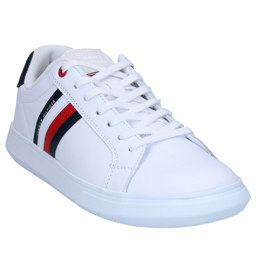 Tommy Hilfiger Chaussures basses en Blanc en cuir (268637)