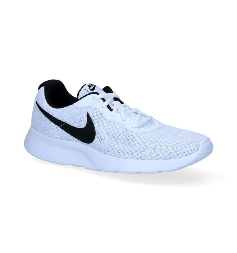 Nike Tanjun Zwarte Sneakers voor heren (309098)