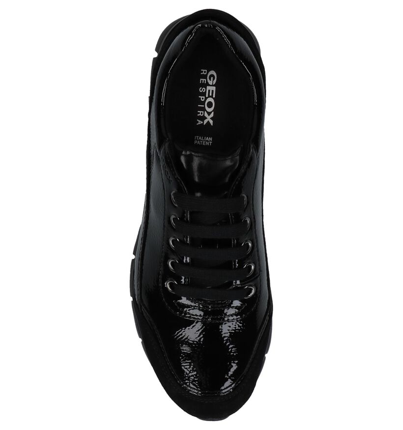 Geox Sukie Zwarte Comfortabele Veterschoenen in daim (223231)