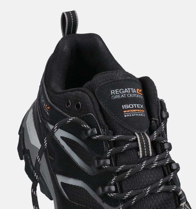 Regatta Holcombe III Low Zwarte Wandelschoenen voor heren (367935) - geschikt voor steunzolen