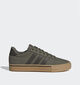adidas Daily 4.0 Baskets en Vert Olive pour hommes, garçons (348962) - pour semelles orthopédiques