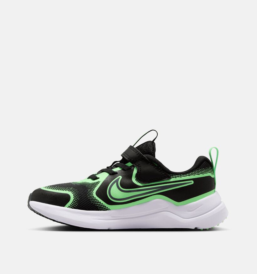Nike Cosmic Runner Baskets basses en Vert pour gar&ccedil;ons (377298)