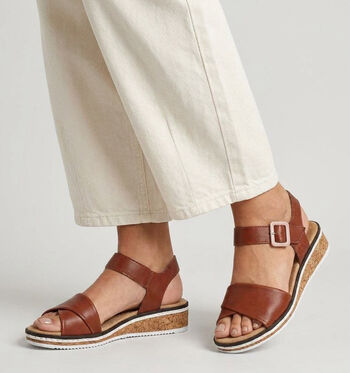 Rieker Sandalen Wit/Cognac