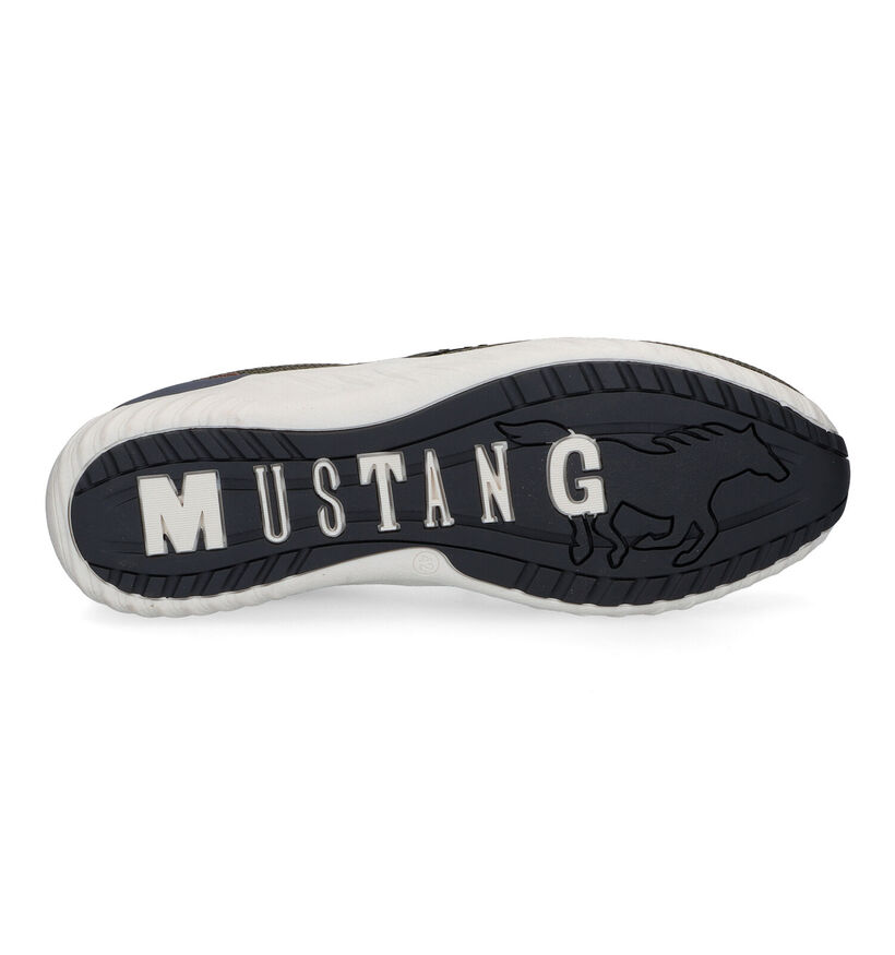 Mustang Baskets Slip-on en Vert kaki en textile (303650)