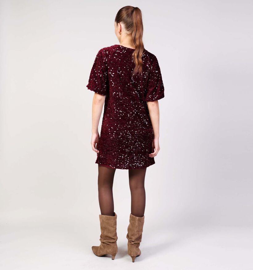 Pieces Kam Sequin Robe en Bordeaux Pieces Kam Sequin Robe en Bordeaux pour femmes (365630)