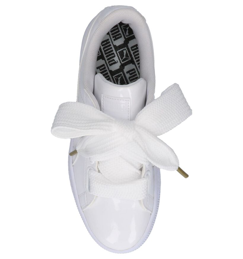 Puma Basket Heart Patent Witte Lage Sportieve Sneakers in kunstleer (210260)